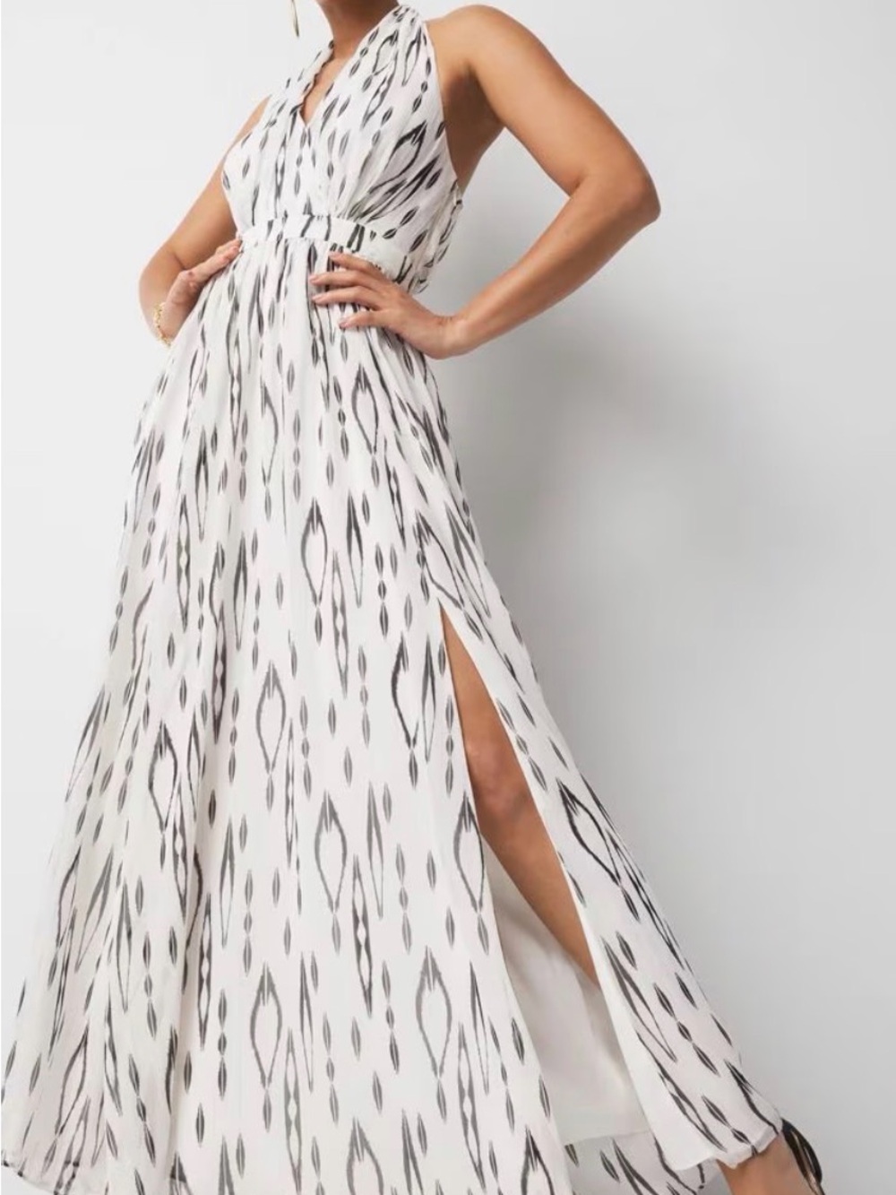 White house black market Ikat Print + Lurex Maxi Halter Dress size 6